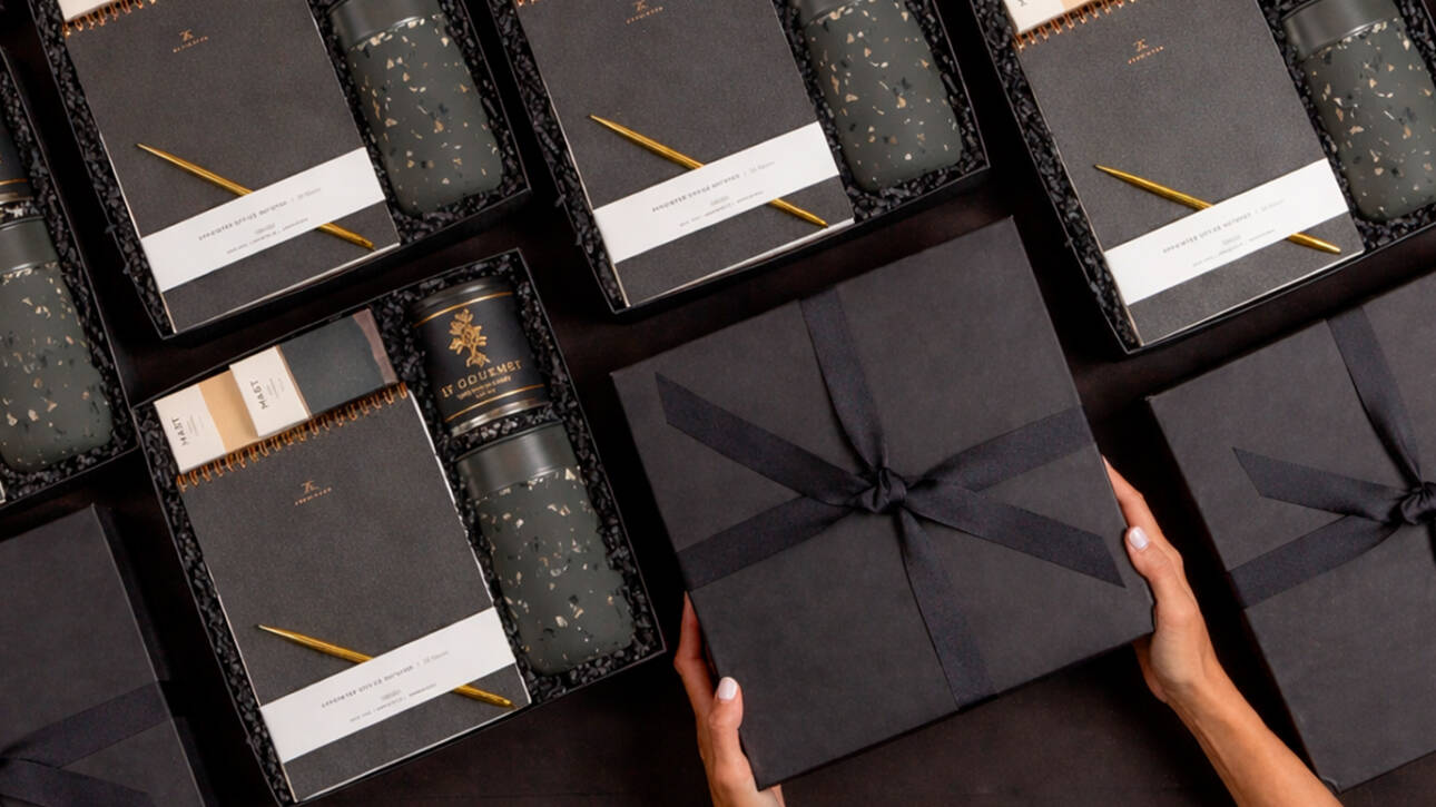 Caja corporativa negra premium